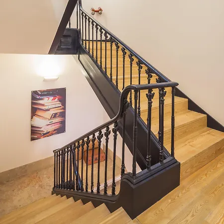 Almaria Ex Libris Chiado Szálloda