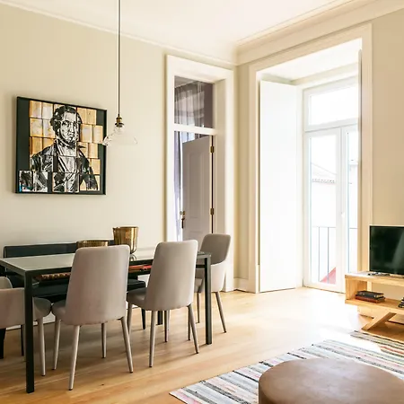 Almaria Ex Libris Chiado 4*