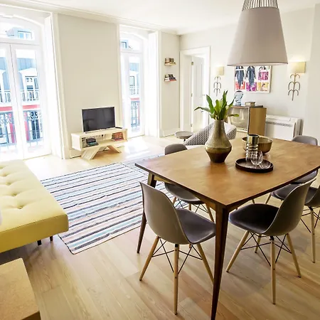 Almaria Ex Libris Chiado 4*